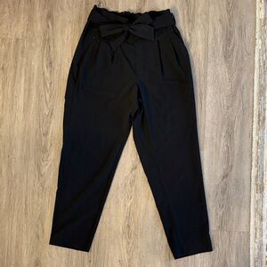 Athleta Cropped Black Trousers